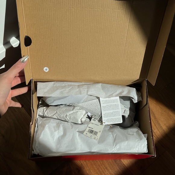 BRAND NEW IN BOX - Reebox x Pleasures Club C Legacy - Picture 3 of 8